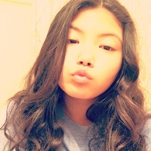 Meet your Posher, Elena